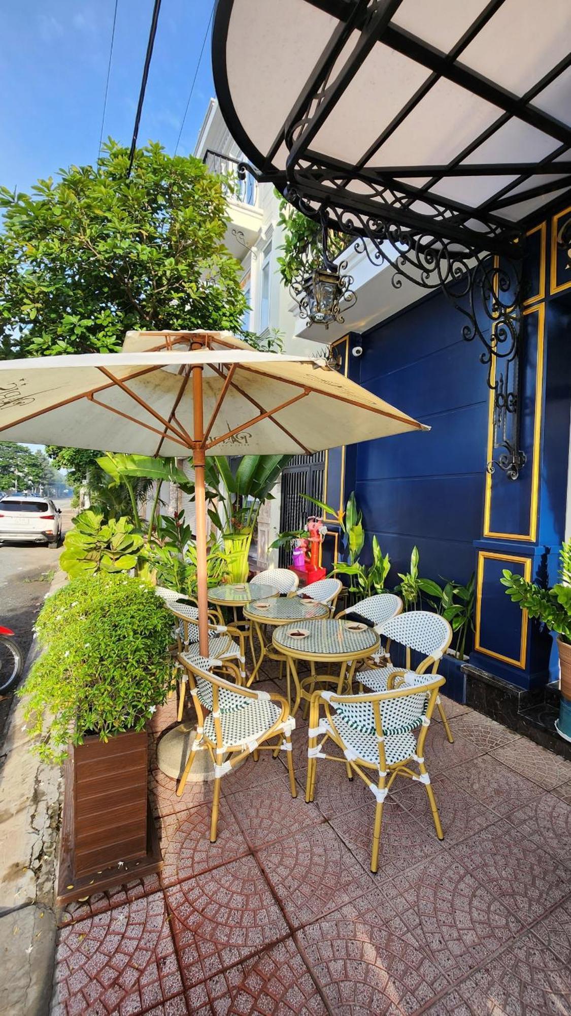 Vĩnh Long Paris Hotel & Cafe מראה חיצוני תמונה