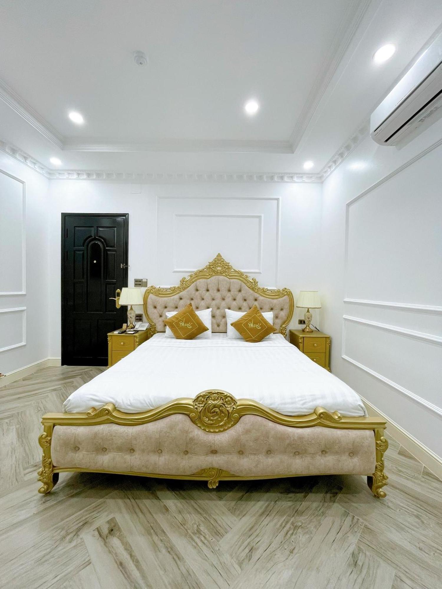 Vĩnh Long Paris Hotel & Cafe מראה חיצוני תמונה